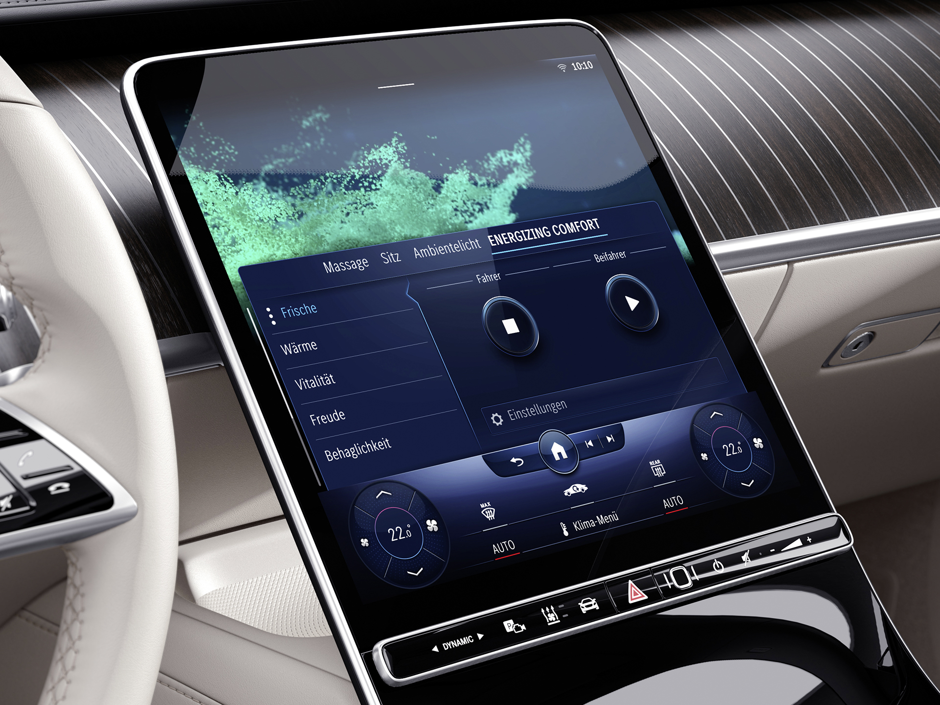 ENERGIZING COMFORT | Comfort | Mercedes-Benz Displayul ENERGIZING COMFORT într-o mașină Mercedes-Benz.
