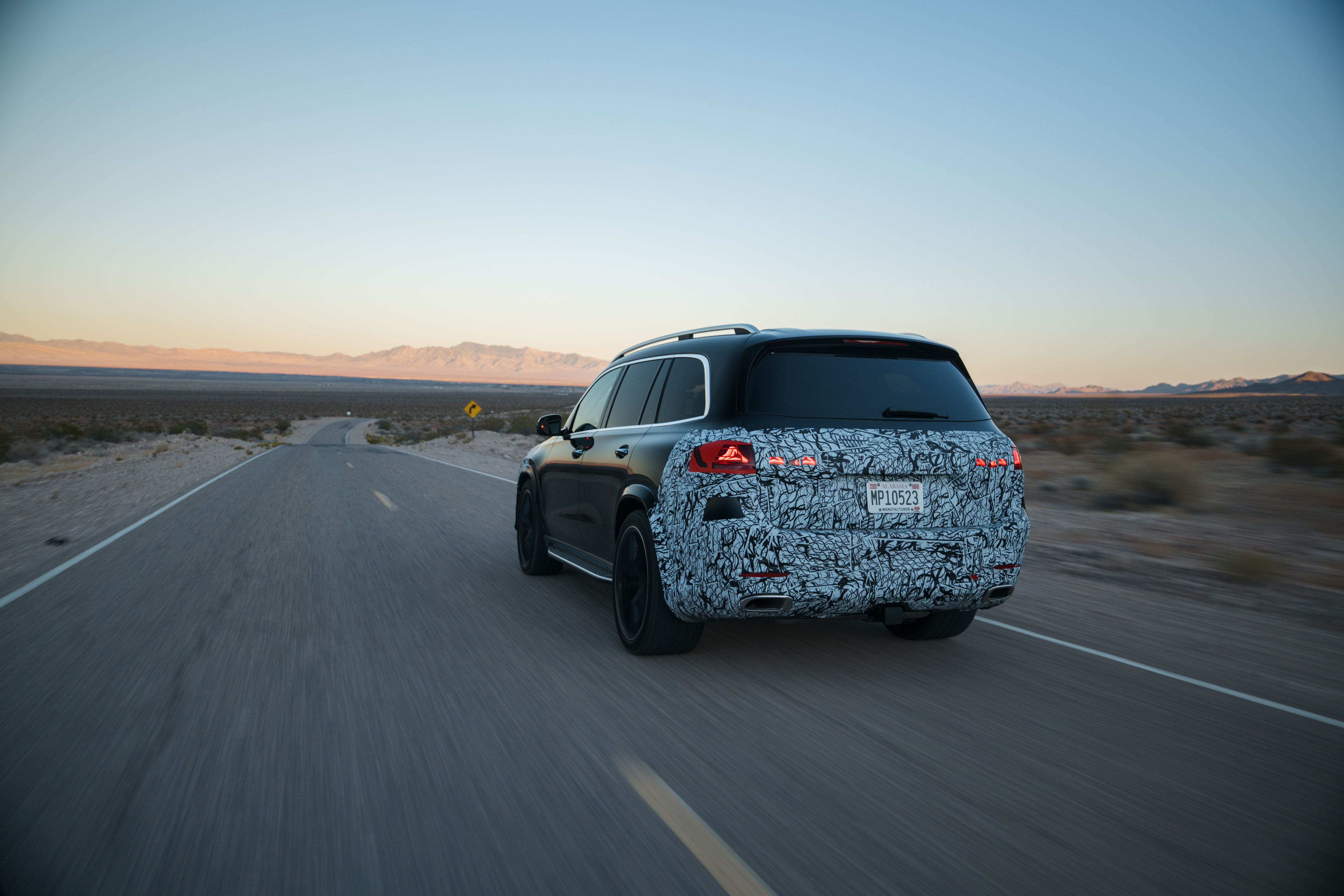 Noul GLS Noul GLS într-un test drive în Nevada.