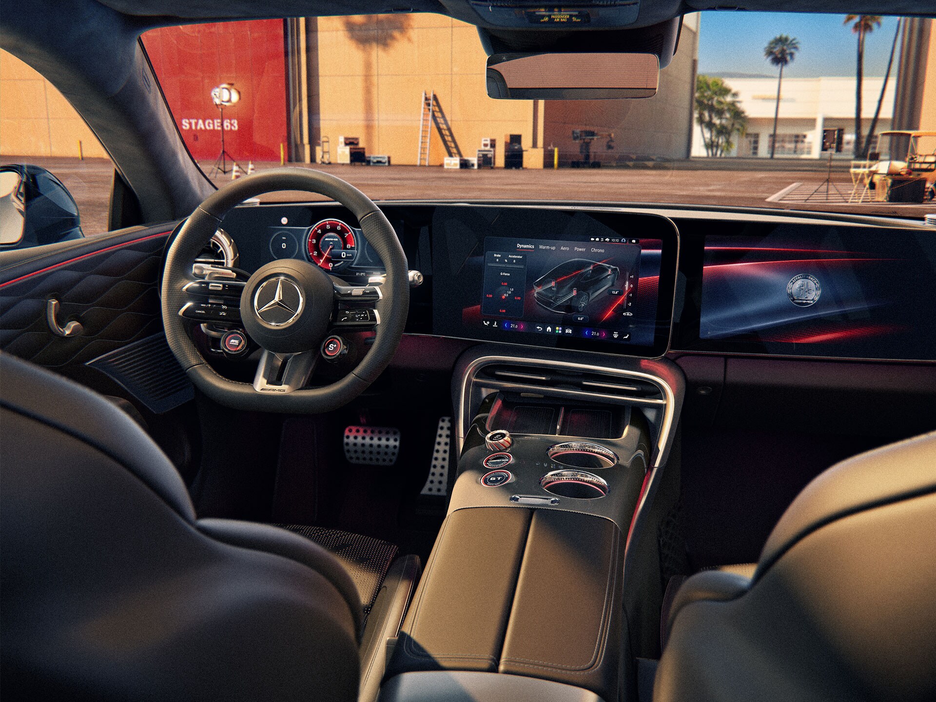 Cockpit-ul orientat către șofer din noul model Mercedes-AMG GT 53 Coupé.