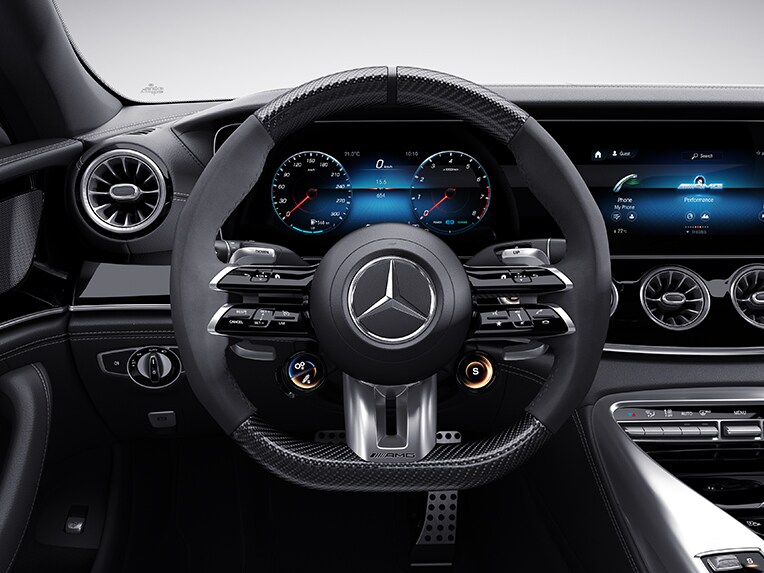 Volanul AMG Performance al modelului Mercedes-AMG GT Coupé cu 4 uși.