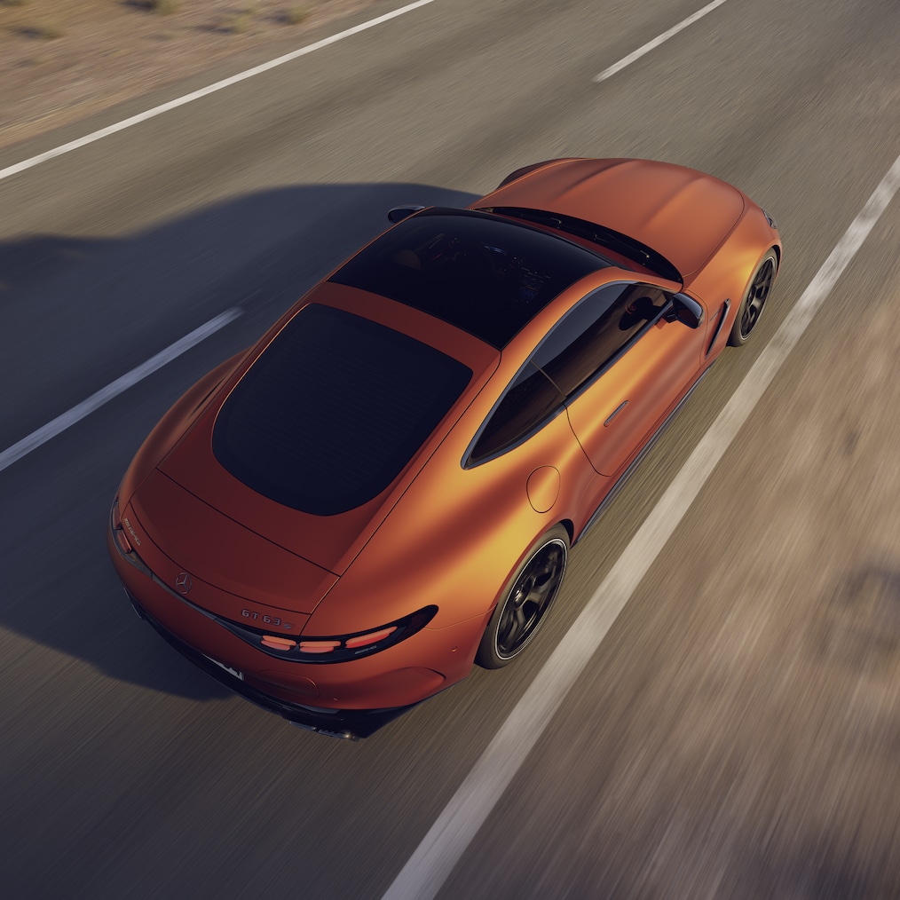 Motorul biturbo V8 de 4,0 litri din modelul Mercedes-AMG GT 63 S E PERFORMANCE Coupé.