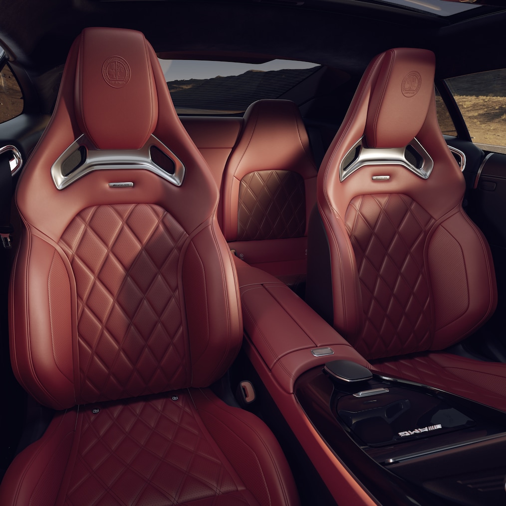 Ofertă de opțiuni MANUFAKTUR pentru modelul GT Coupé de la Mercedes-AMG.