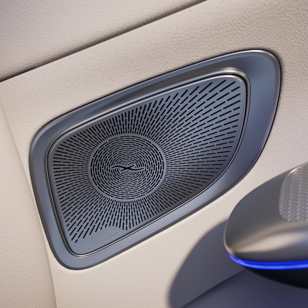 Sistemul de sunet Burmester® 3D surround din noua Clasă C model T de la Mercedes-Benz.
