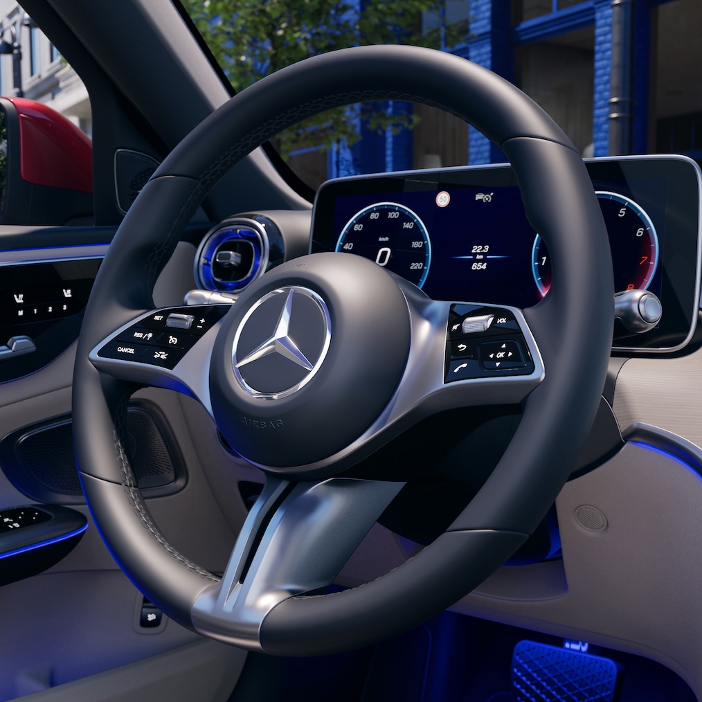 Noul volan din noua Clasă C model T de la Mercedes-Benz.