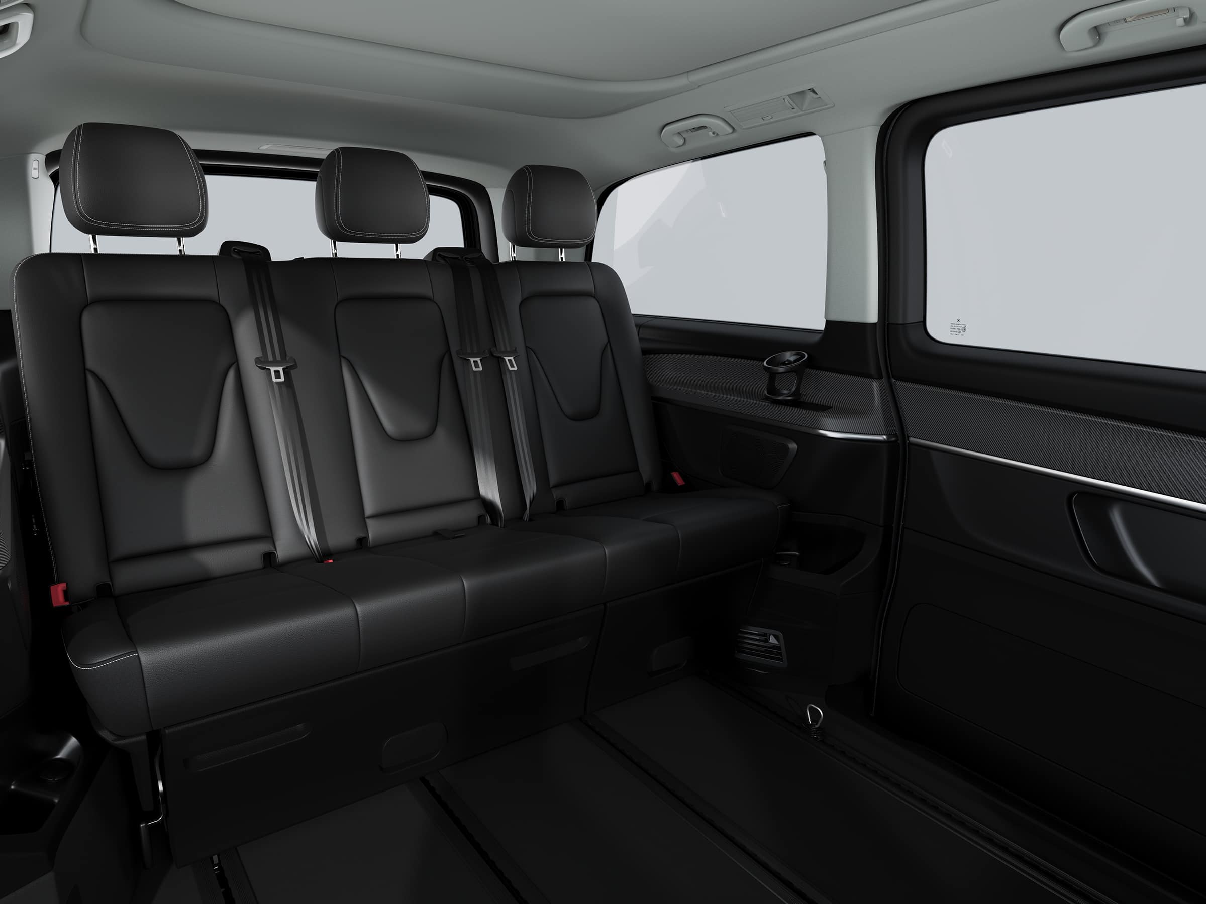 Banchetă cu 3 locuri | Universul Marco Polo HORIZON | Mercedes-Benz Bancheta spate a modelului Mercedes-Benz Marco Polo HORIZON cu trei locuri și sistem flexibil de șine.