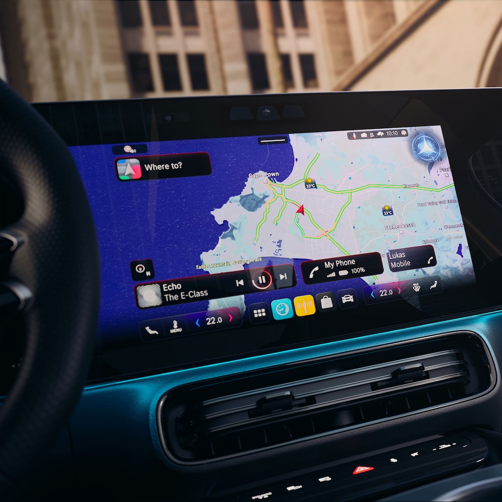 Ecranul cu display central Zero Layer cu MVA în colț din modelul Mercedes-Benz CLA C178.