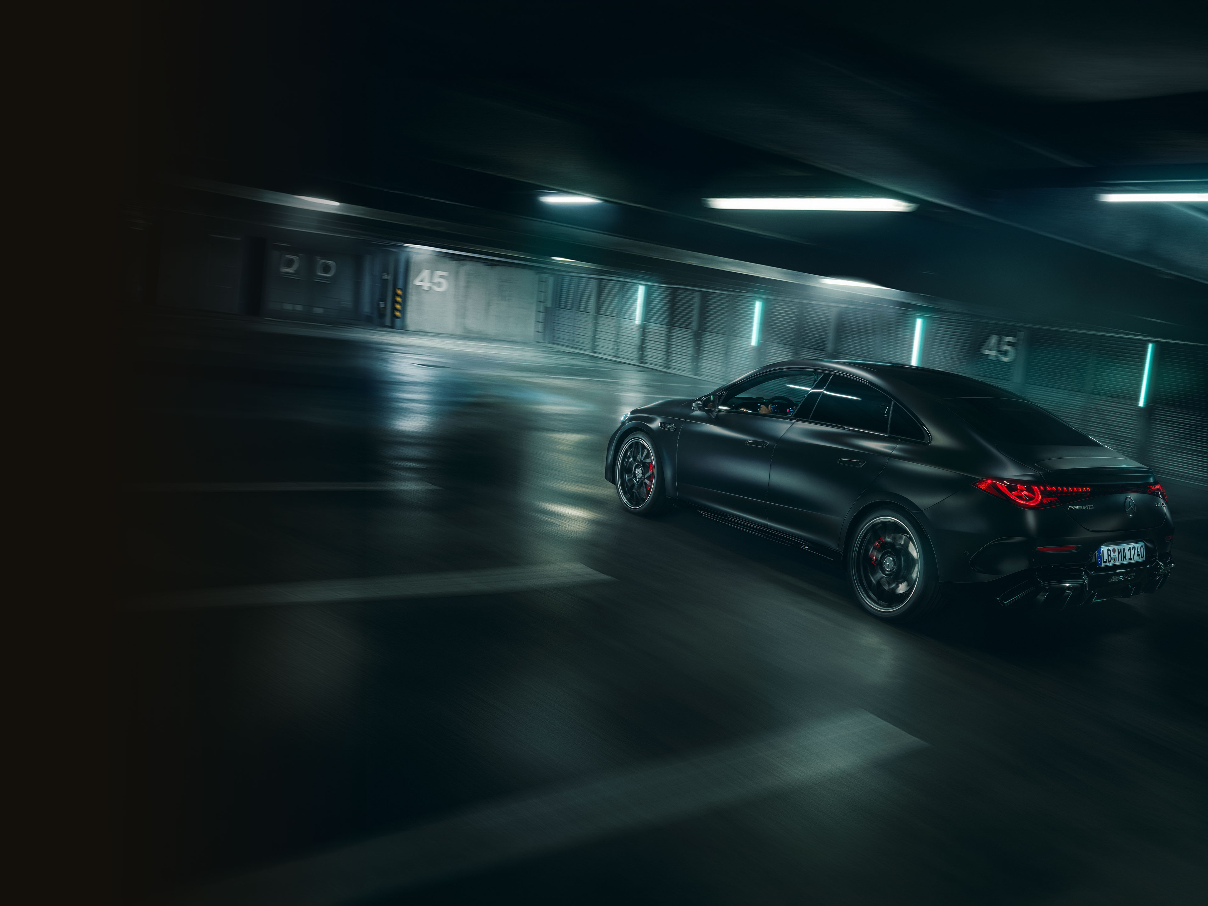 Performanță | CLA | Mercedes-AMG Performanța noului Mercedes-AMG CLA 45 4MATIC+ electric.