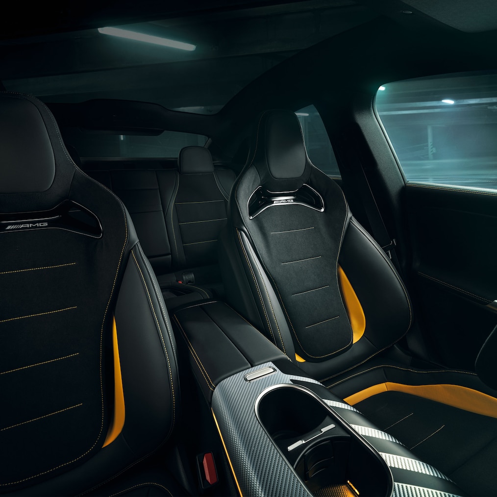 Scaunele AMG Performance din noul Mercedes-AMG CLA 45 4MATIC+ electric.