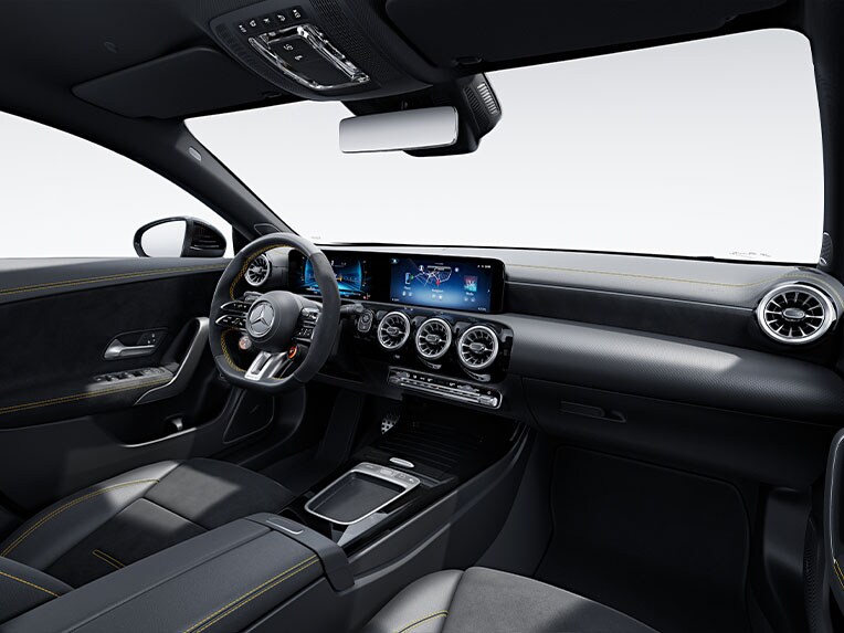 Sistemul AMG Real Performance Sound al modelului CLA Shooting Brake de la Mercedes-AMG.