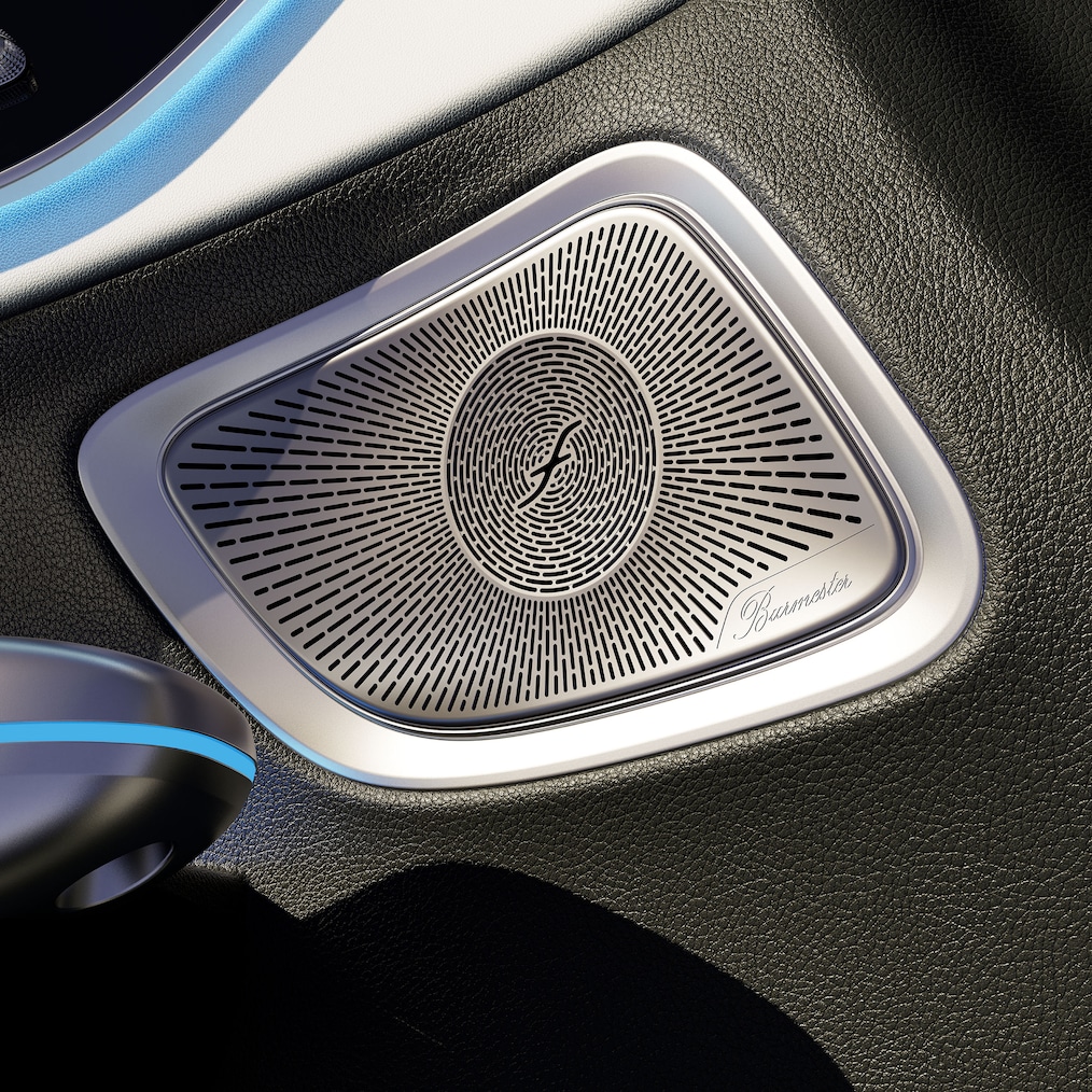 Sistemul de sunet surround Burmester® 3D în modelul CLE Cabriolet de la Mercedes-Benz.