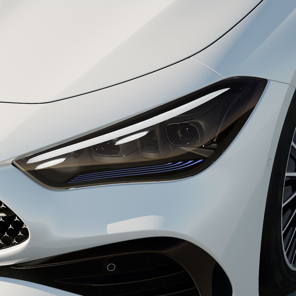 Un far cu DIGITAL LIGHT al modelului Mercedes-Benz CLE Cabriolet.