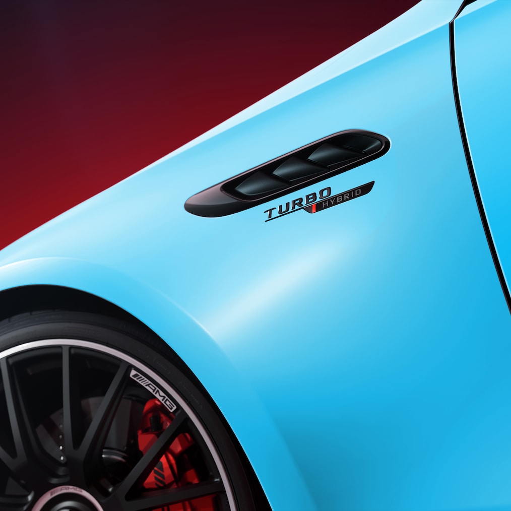 Echipările MANUFAKTUR Made to Measure pentru modelul Mercedes-AMG Clasa E limuzină.
