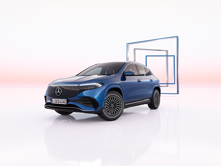 Service-ul în perioada de leasing pentru noul autovehicul compact EQA de la Mercedes-Benz.