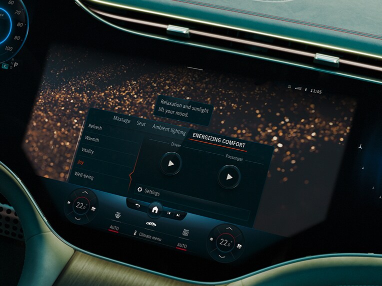 Afișarea pachetului ENERGIZING Plus pe un display în EQE Limuzină de la Mercedes-Benz.