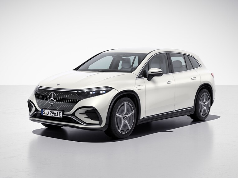 Noul EQS SUV de la Mercedes-Benz cu AMG Line.