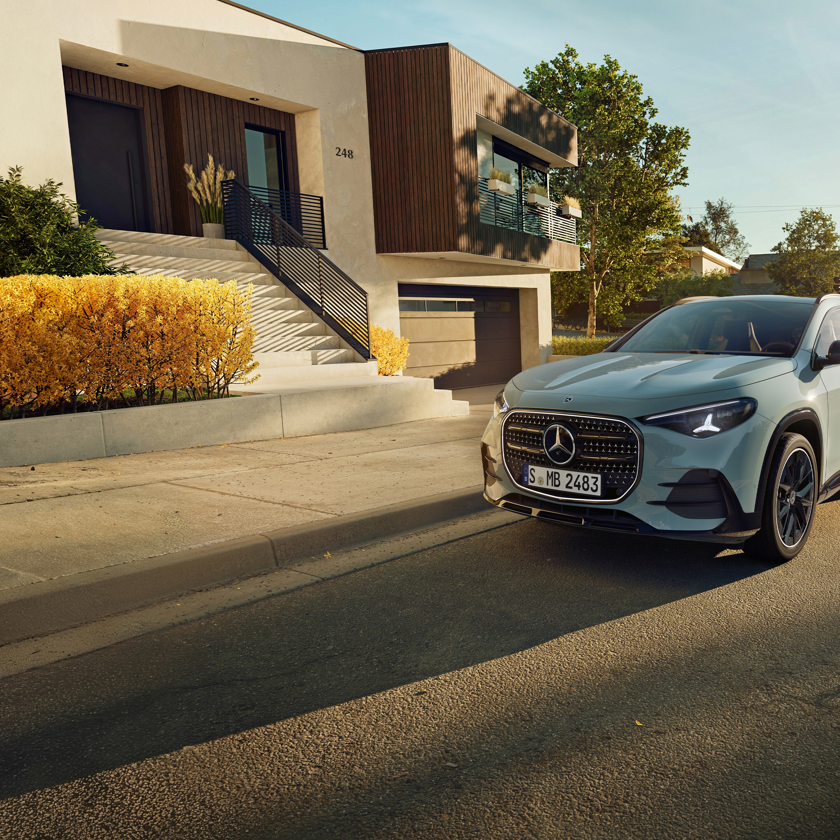 Exteriorul noului GLA de la Mercedes-Benz.