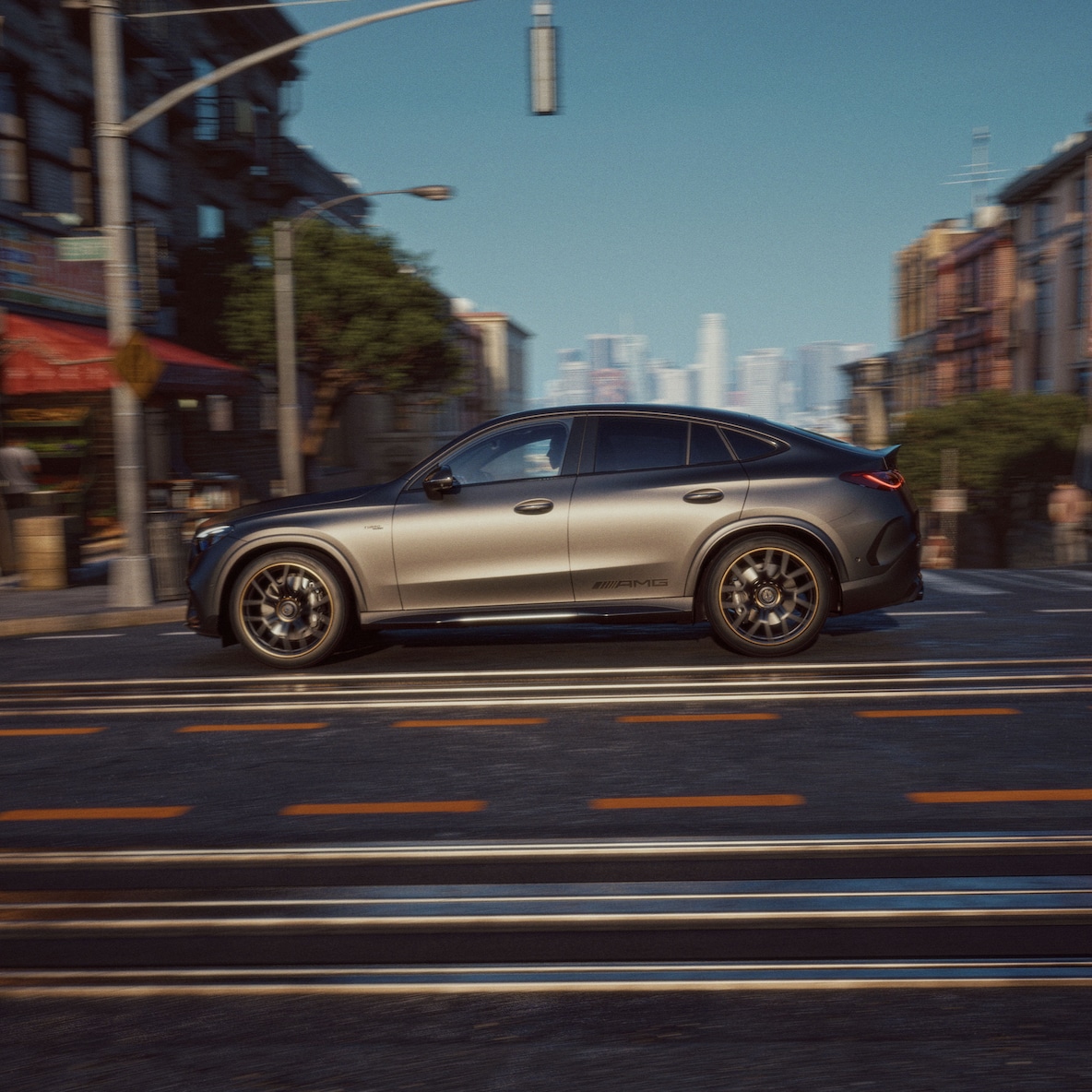 Designul sportiv Coupé al noului model Mercedes-AMG GLC.