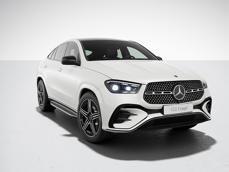 Exteriorul modelului Mercedes-Benz GLE Coupé cu pachet Night.