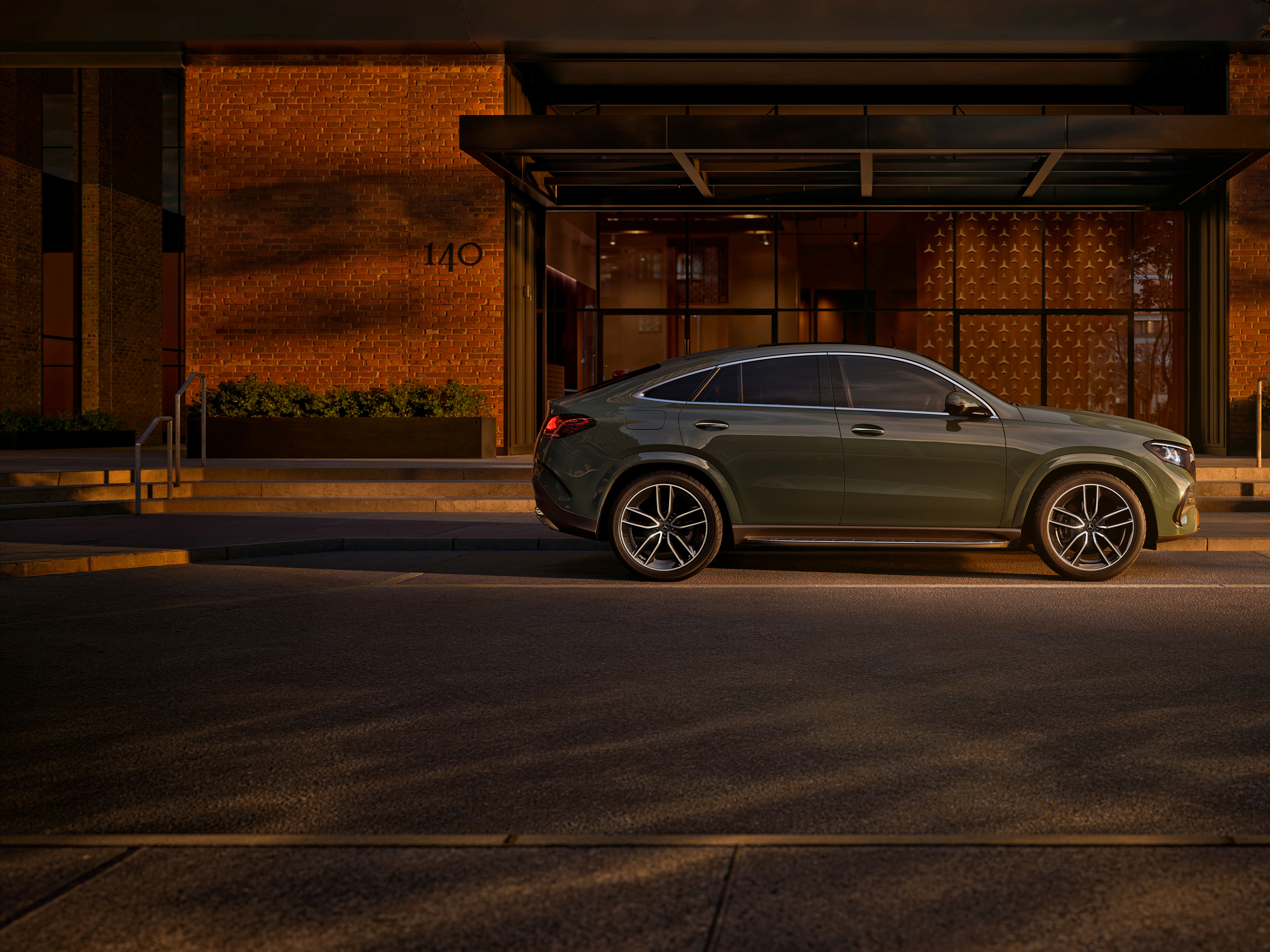 Exterior | Modelul GLE Coupé | Mercedes-Benz Exteriorul noului GLE Coupé.