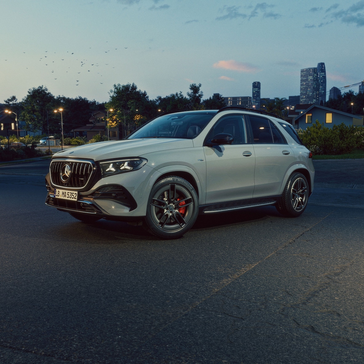 Exteriorul modelului GLE 53 4MATIC+ de la Mercedes-AMG.