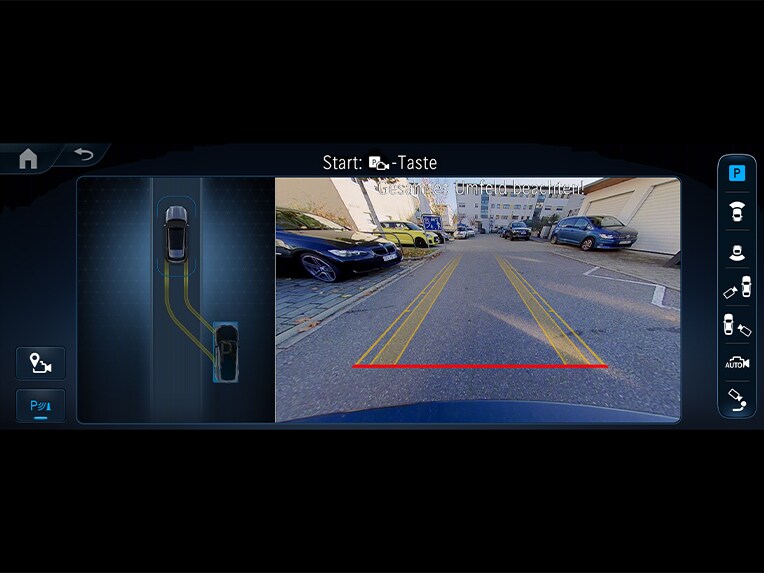 O ilustrare a pachetului de parcare cu cameră video de 360° în displayul Media al modelului Mercedes-Benz GLE SUV.