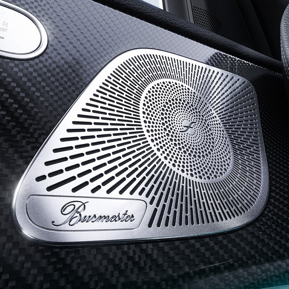 Difuzoarele sistemului de sunet Surround Burmester® al modelului Mercedes-Benz GLE.
