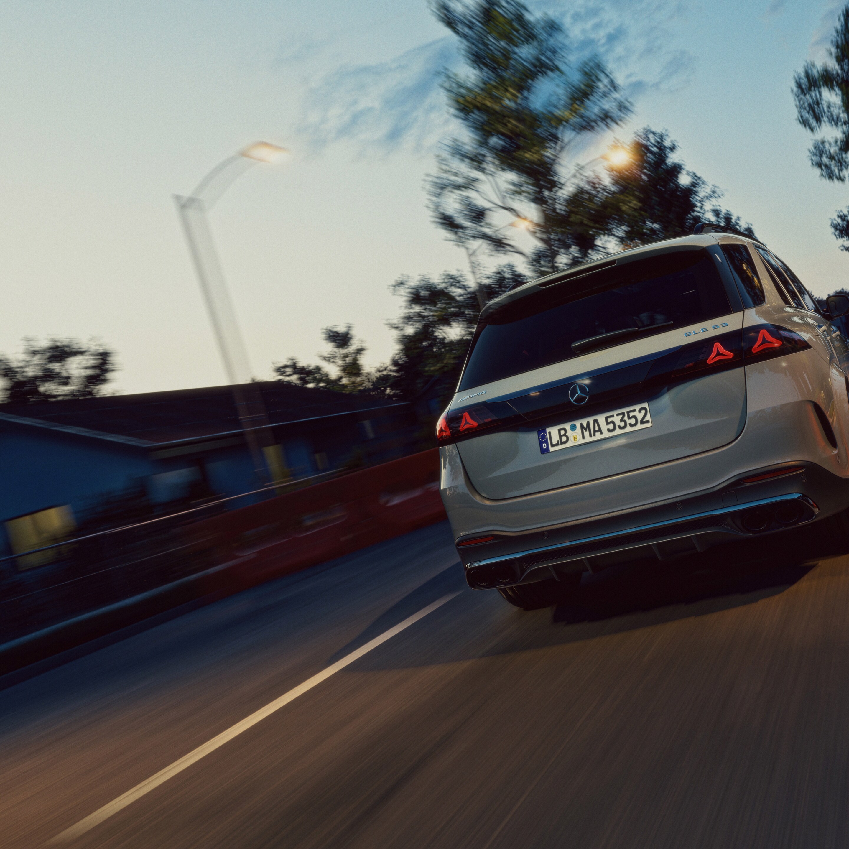 Performanța noului model Mercedes-AMG GLE.