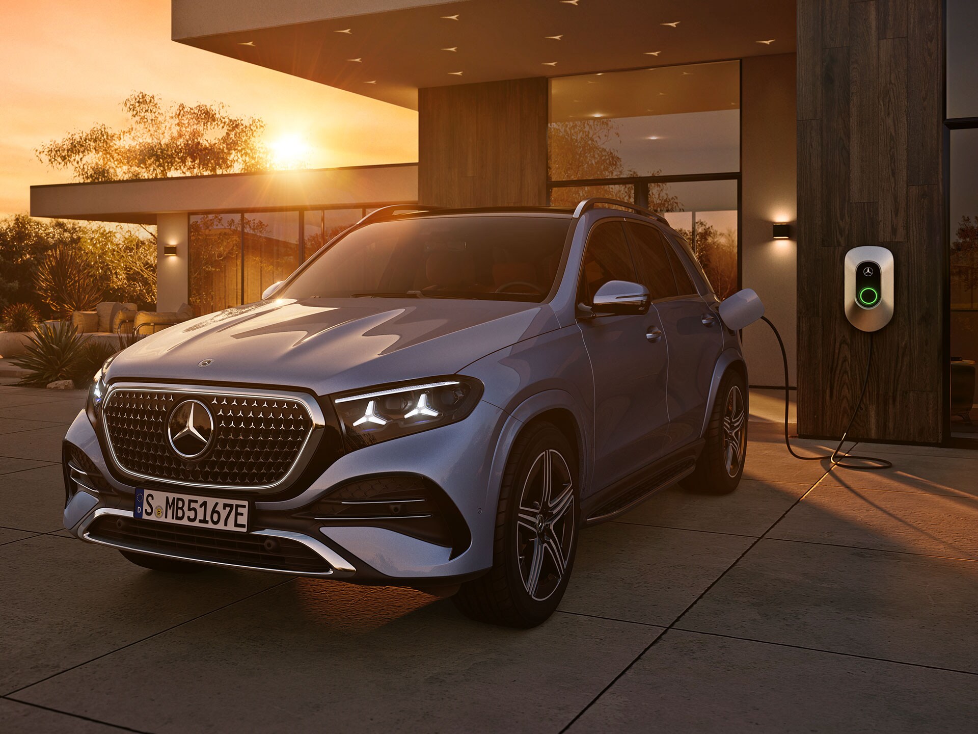Varianta plug-in hybrid a noului model GLE de la Mercedes-Benz.