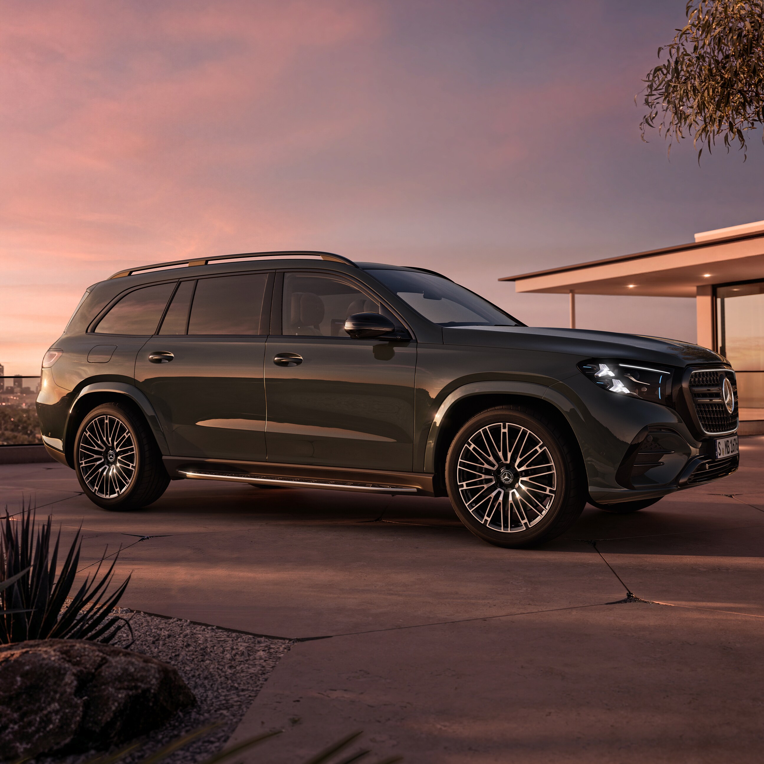 Noul model GLS de la Mercedes-Benz.