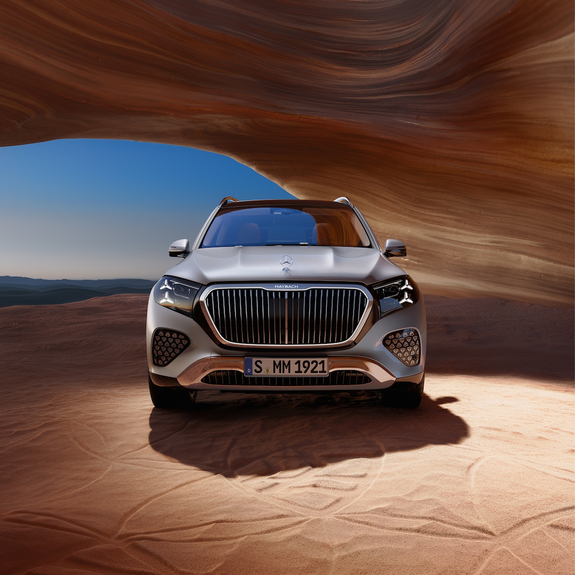 Designul exterior legendar al noului model Mercedes-Maybach.
