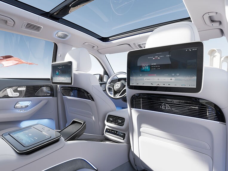 Partea din spate a modelului Mercedes-Maybach GLS.