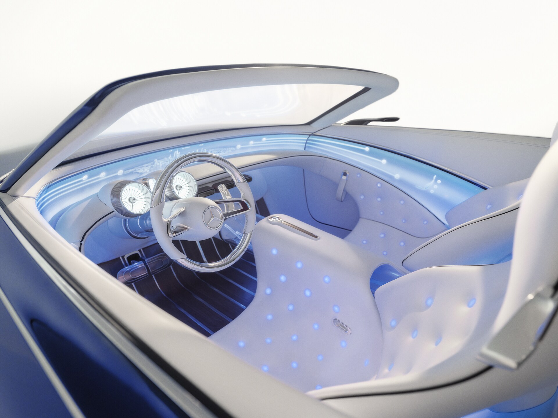Interiorul unui autovehicul Mercedes-Maybach într-o viziune de viitor.