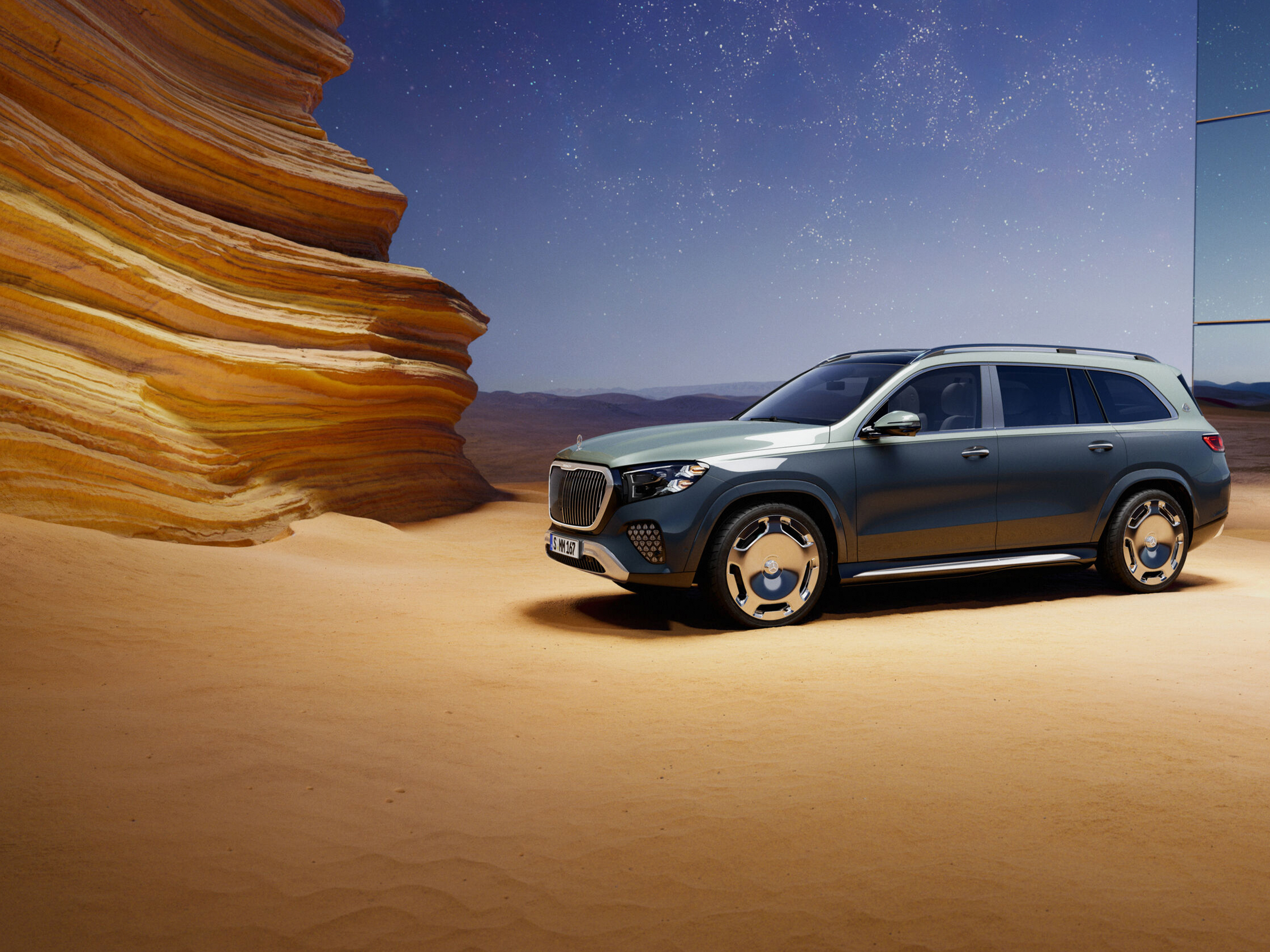 GLS SUV | Marcă emblematică | Mercedes-Maybach Mercedes-Maybach GLS SUV dintr-o perspectivă frontală.