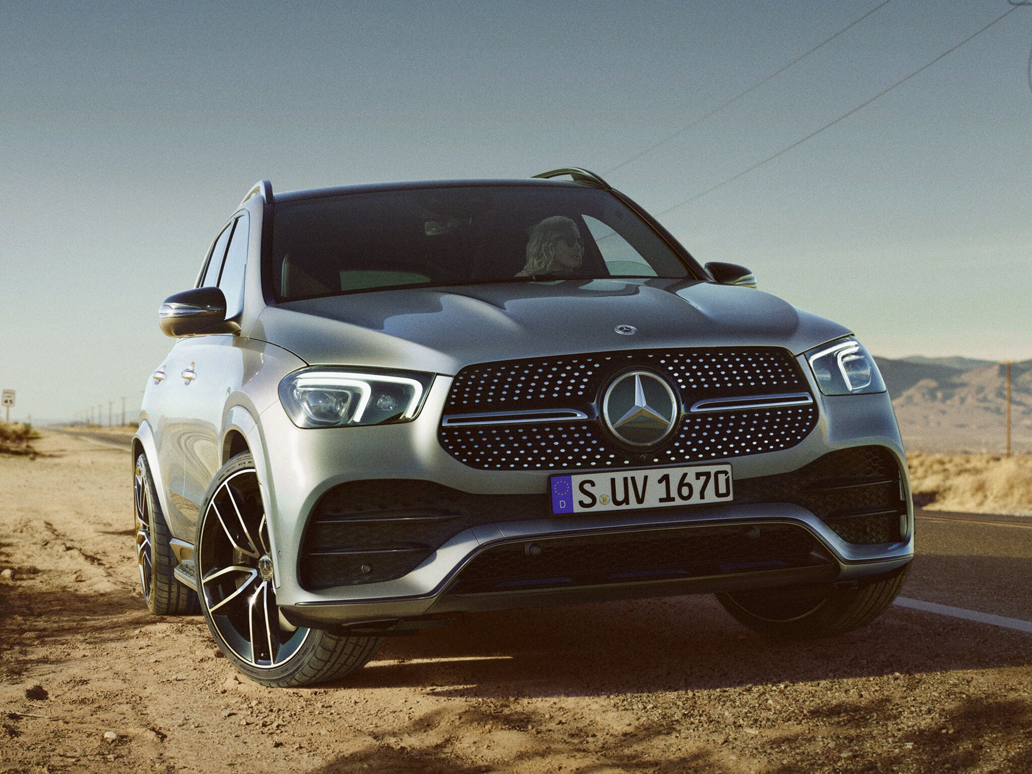 Gama Mercedes-Benz include oferte dedicate organizațiilor non-guvernamentale