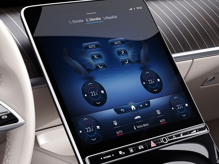 Mercedes-Benz clasa S limuzină lungă cu climatizare automată THERMOTRONIC în spate.