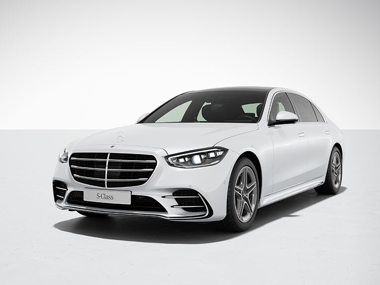 Exteriorul Mercedes-Benz clasa S limuzină lungă cu AMG Line.