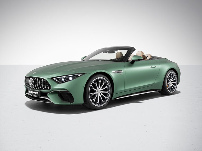 Mercedes-AMG SL 63 S E PERFORMANCE cu pachet de elemente cromate AMG.