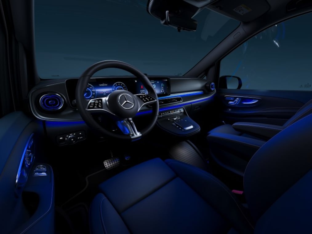 Iluminatul ambiental cu 64 culori din Clasa V Marco Polo HORIZON.