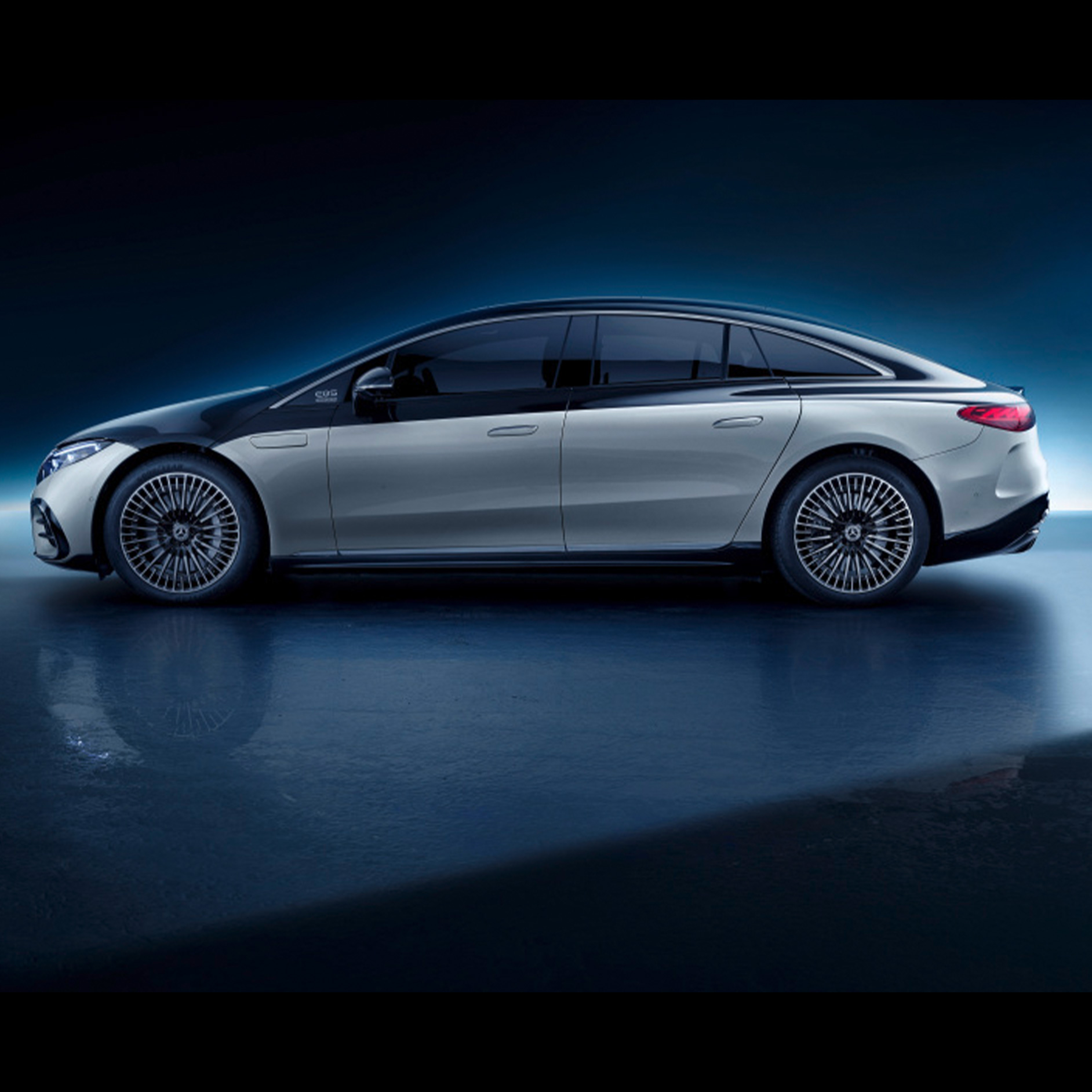 Modelul EQS | Mercedes-Benz Vedere laterală a modelului EQS de la Mercedes-Benz