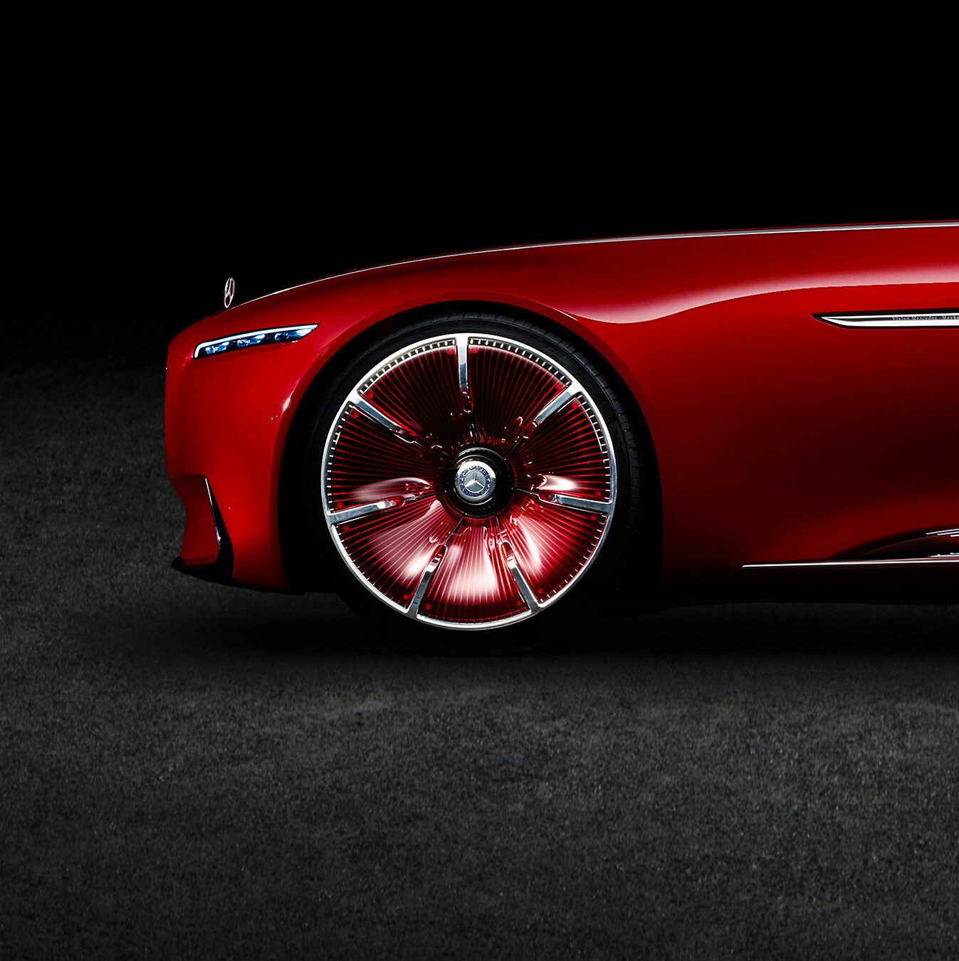 Vedere laterală a modelului Vision Mercedes-Maybach 6