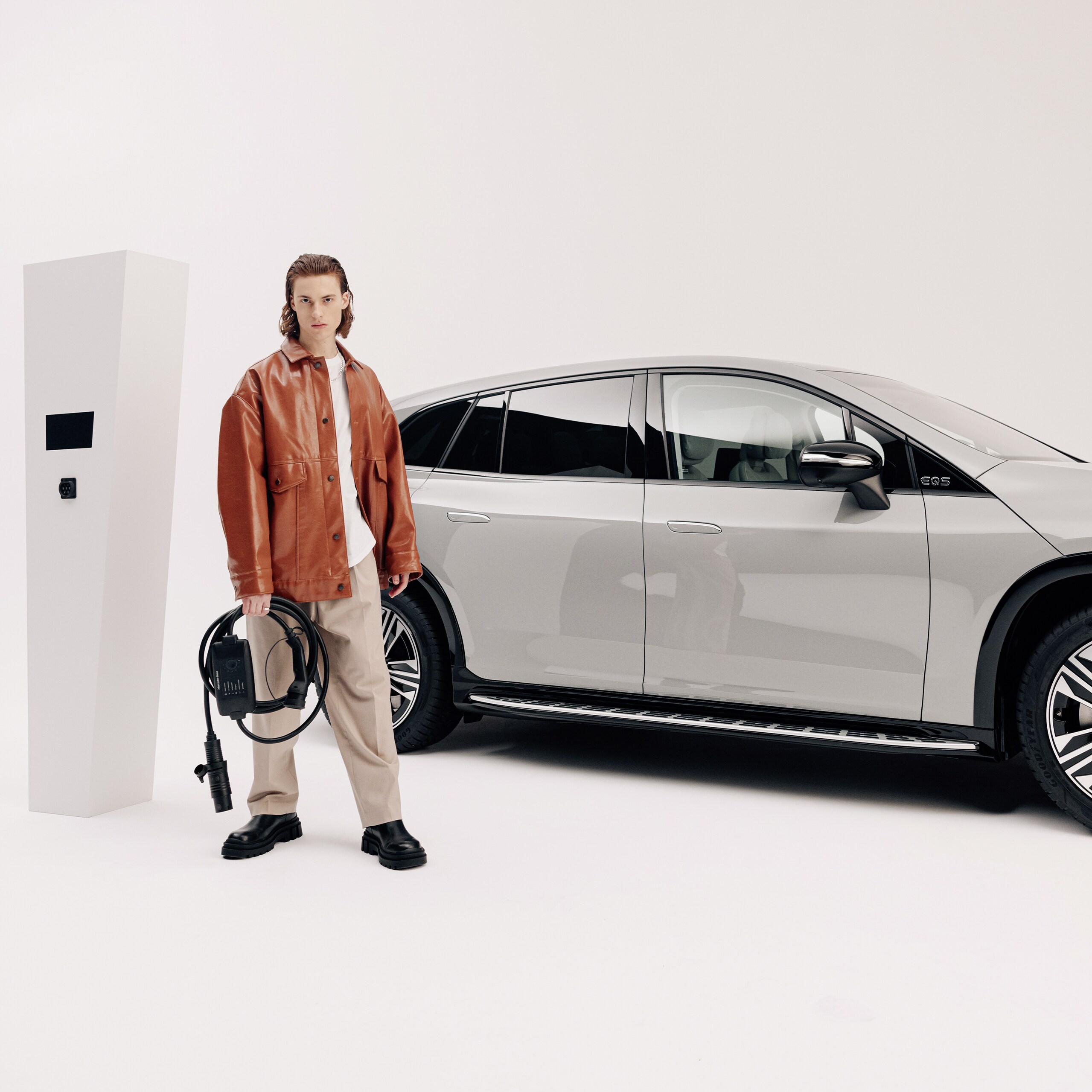 Sistemul flexibil de încărcare Pro de la Mercedes-Benz.
