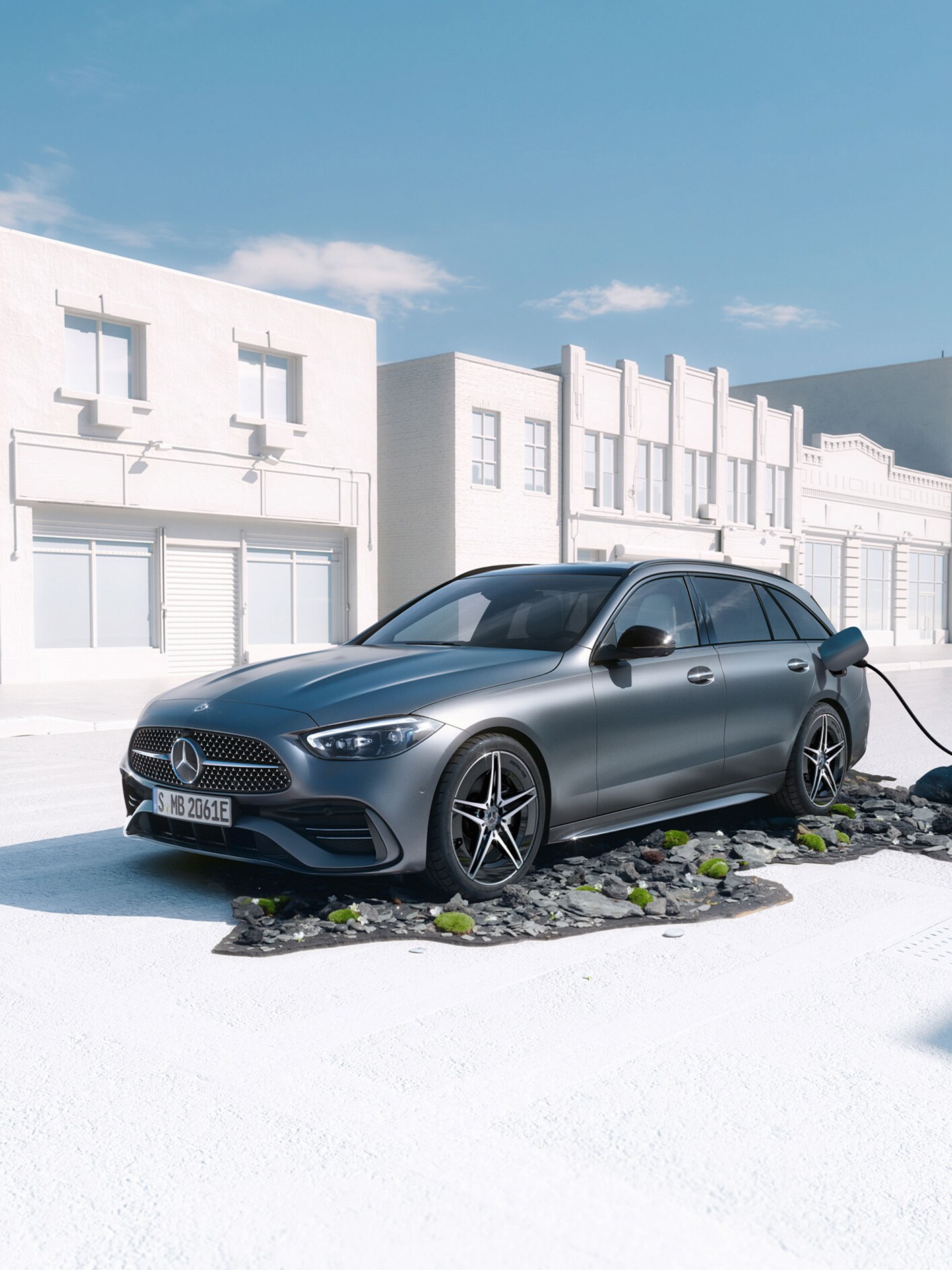 Perspectivă lateral-frontală Mercedes-Benz Clasa C 300 e model T