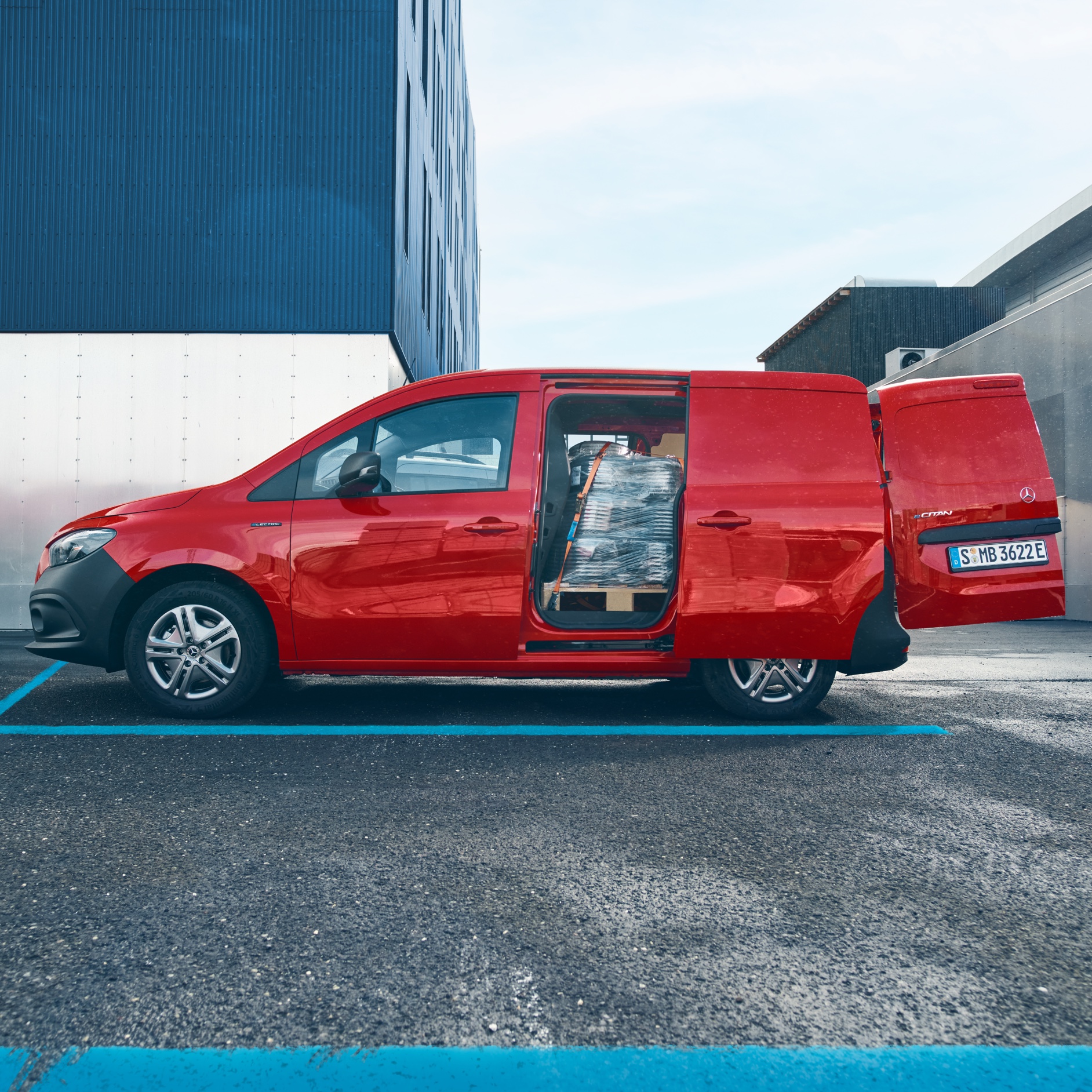 eCitan furgon | Mercedes-Benz Mercedes-Benz eCitan furgon ca autovehicul comercial de dimensiuni compacte.