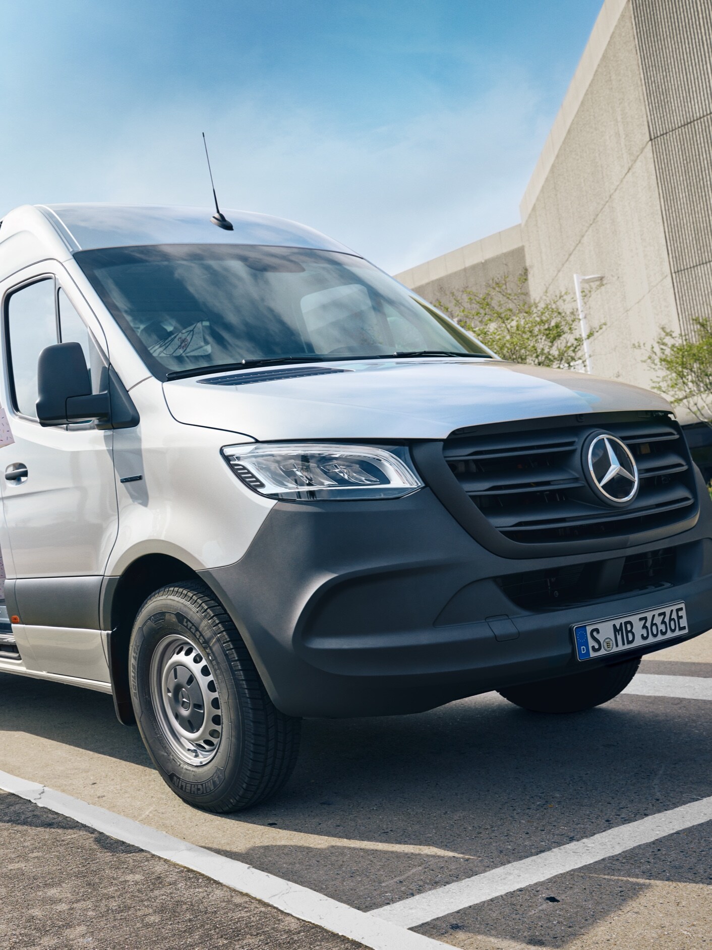 O autodubă eSprinter de la Mercedes-Benz cu o soluție specializată de la VanSolution.