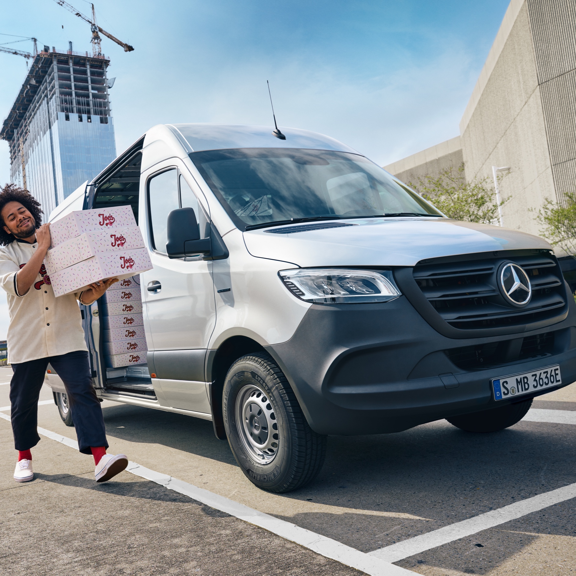 VanSolution | Autodubă eSprinter | Mercedes-Benz O autodubă eSprinter de la Mercedes-Benz cu o soluție specializată de la VanSolution.