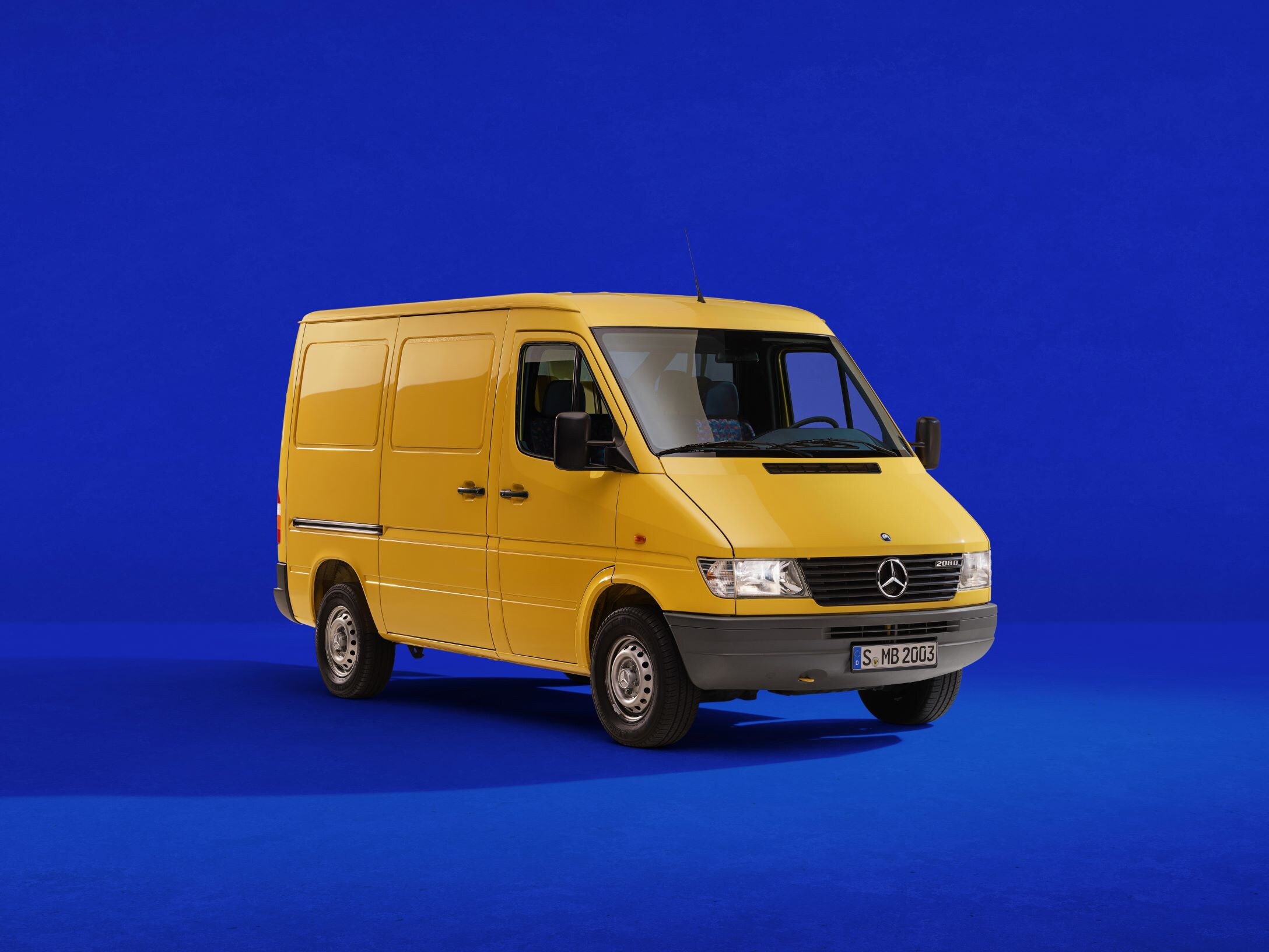 Toate modelele Sprinter | Dimensiuni & Caracteristici | Mercedes-Benz