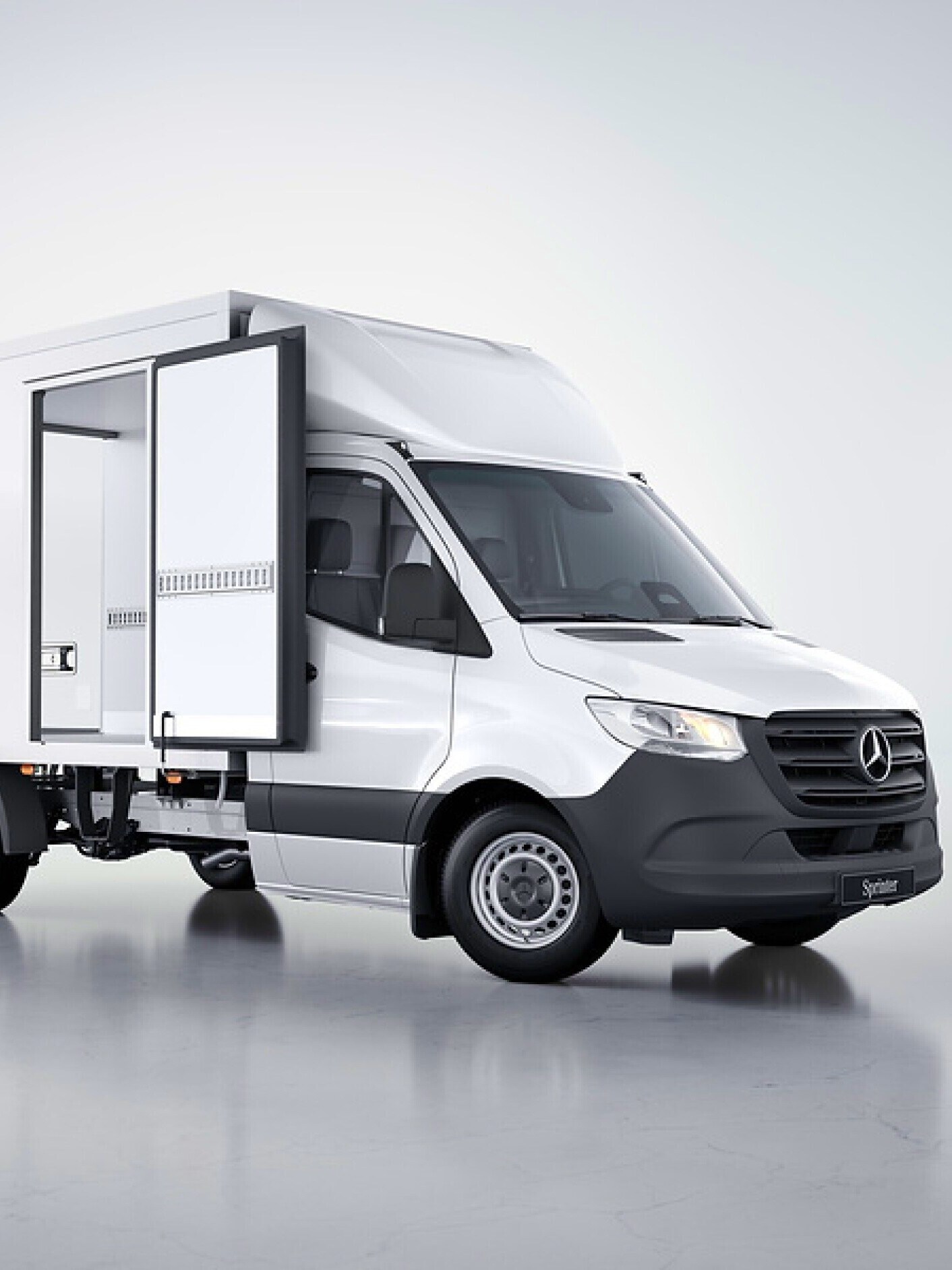 Sprinter șasiu de la Mercedes-Benz cu soluție specializată de la VanSolution.