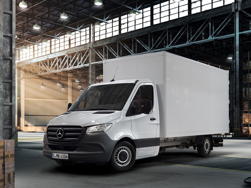 Test drive | Sprinter șasiu | Mercedes-Benz Vans Programează acum un test drive și experimentează elementele esențiale ale modelului Sprinter șasiu.