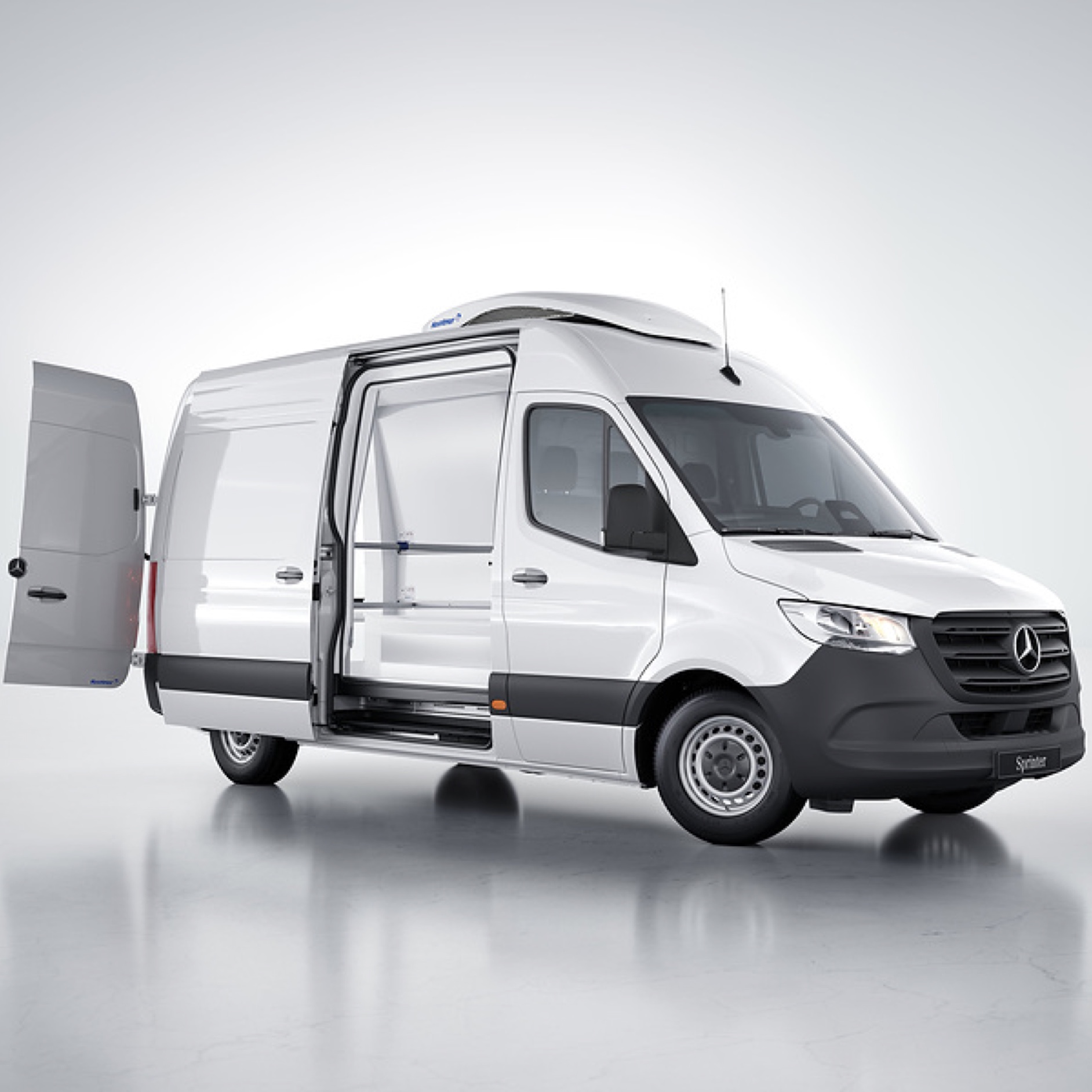 VanSolution | Autodubă Sprinter | Mercedes-Benz Autoduba Sprinter de la Mercedes-Benz cu o soluție specializată de la VanSolution.