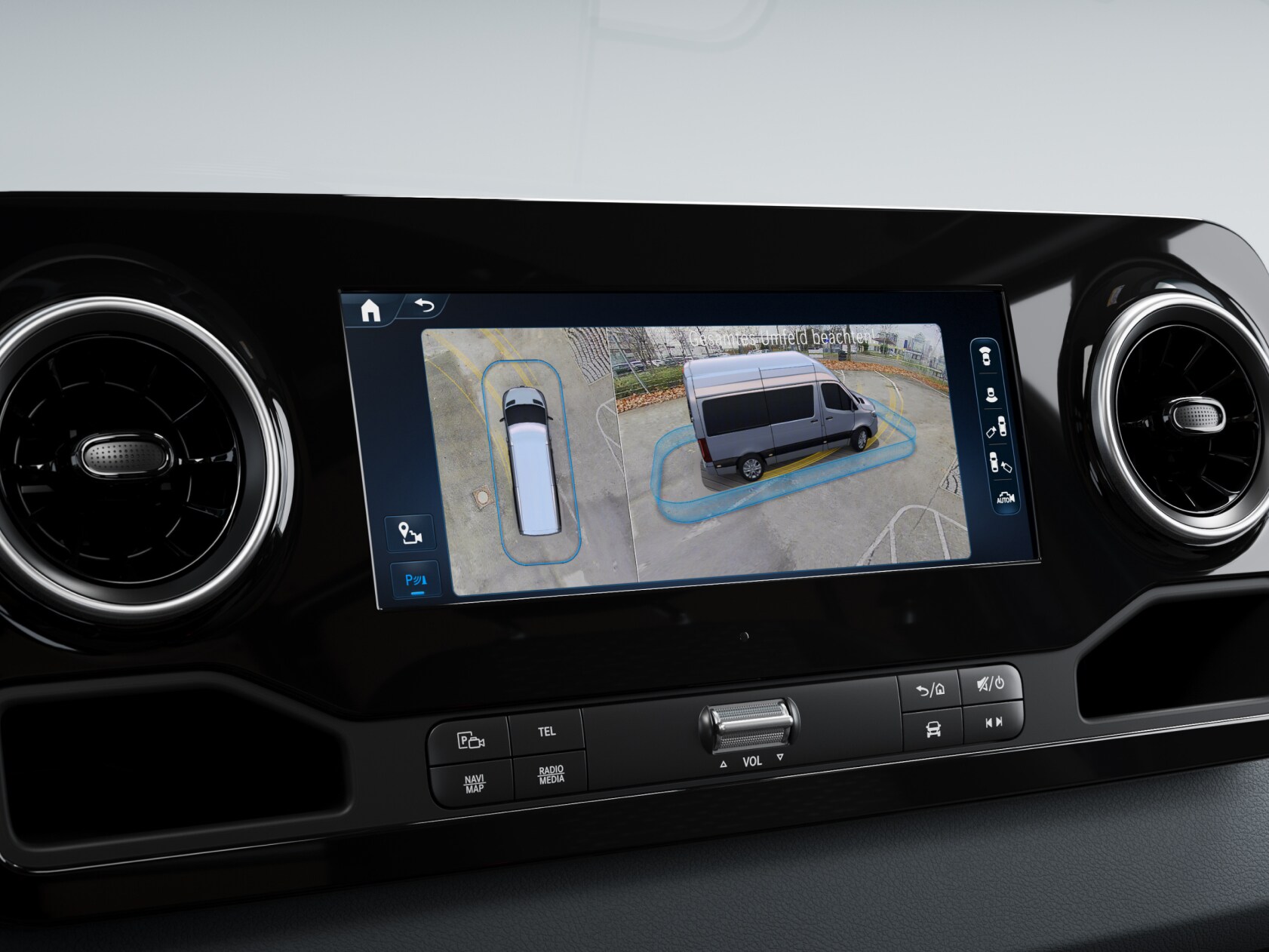 Vederea 3D surround în sistemul multimedia MBUX într-o furgonetă Mercedes-Benz.